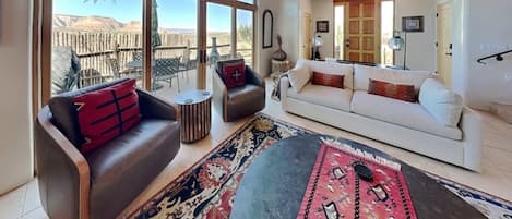 ハウス (3 Bedrooms) | 施設の正面