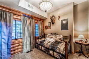 Cabin, 6 phòng ngủ | 6 phòng ngủ, trang trí khác biệt 