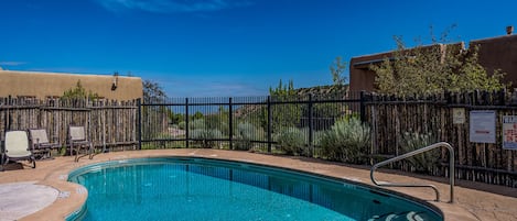 House (3 Bedrooms) | Property amenity