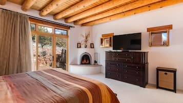 House (3 Bedrooms) | Property amenity