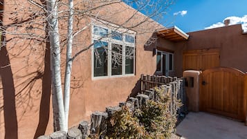 Casa (3 Bedrooms) | Servizio della struttura