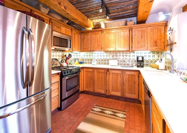 House (2 Bedrooms) | Property amenity