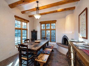 House (2 Bedrooms) | Property amenity