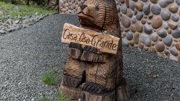 Studio (4 Bedrooms) | Property amenity