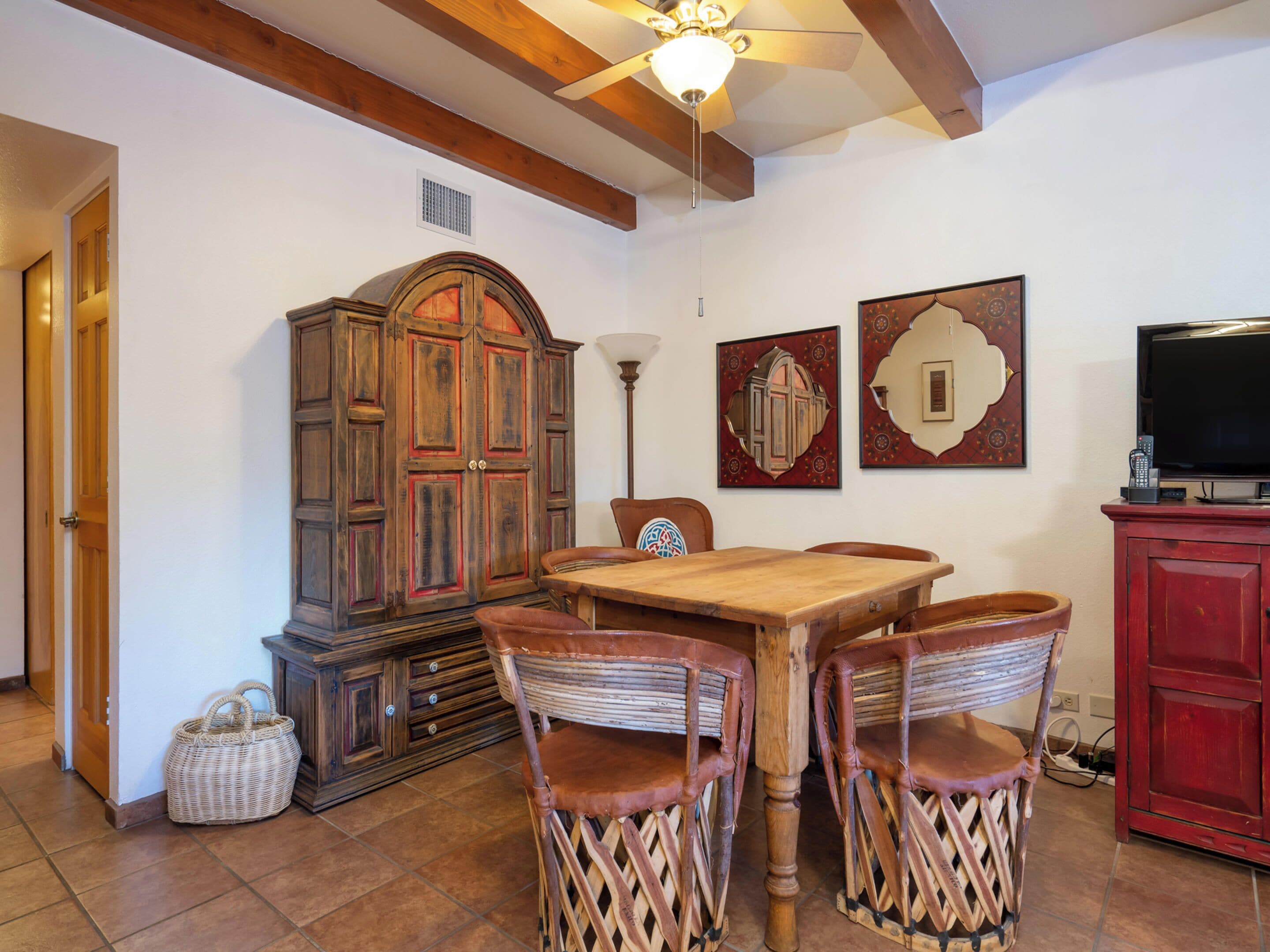 Condo, 2 Queen Beds, Patio, Garden View (#101 - Pets) | Dining