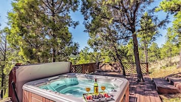 Studio (6 Bedrooms) | Voorkant van accommodatie