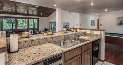 Christi and Don's Nuthouse