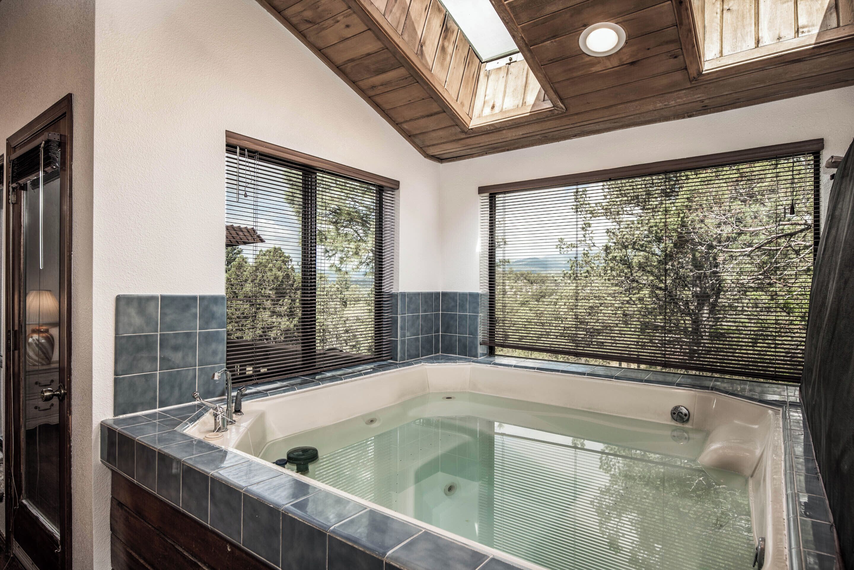 Studio (5 Bedrooms) | Fasilitas properti