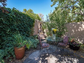 House (1 Bedroom) | Property amenity