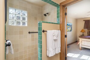 House (3 Bedrooms) | Property amenity - Casa Zia by Ruidoso Vacation Rentals (Santa Fe)