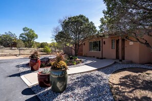 Casa (3 Bedrooms) | Servizio della struttura