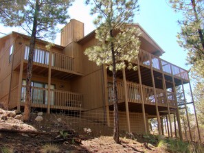 Studio (4 Bedrooms) | Property amenity - Dodson's Double Decker by Ruidoso Vacation Rentals (Ruidoso)