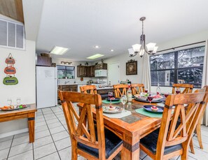 開放式客房 (4 Bedrooms) | 住宿設施服務