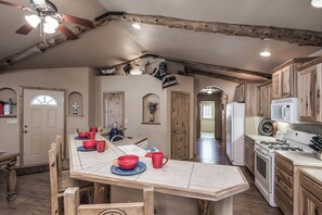 Studio (2 Bedrooms) | Commodité de l’hébergement 