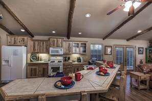 Studio (2 Bedrooms) | Property amenity - Cowboy Cabin by Ruidoso Vacation Rentals (Ruidoso)