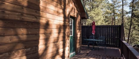 Studio (2 Bedrooms) | Property amenity