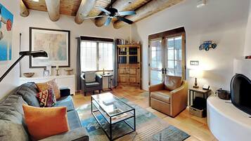 Casa (2 Bedrooms) | Servicio de la propiedad