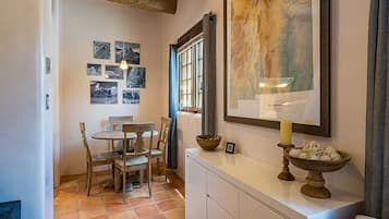 House (2 Bedrooms) | Property amenity