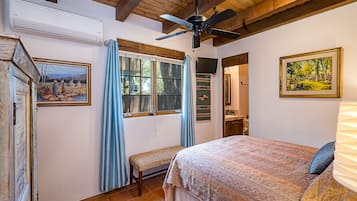 House (2 Bedrooms) | Property amenity