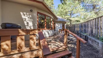 Studio (3 Bedrooms) | Fasilitas properti