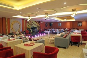 Dining - Meshal Hotel And Spa (Manama)