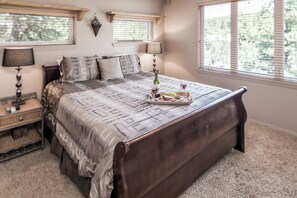 Studio (1 Bedroom) | Property amenity - El Tigre by Ruidoso Vacation Rentals (Ruidoso)