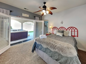 Studio (5 Bedrooms) | Property amenity