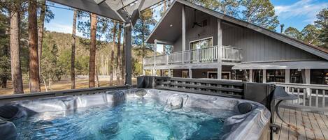 Studio (Multiple Bedrooms) | Front of property