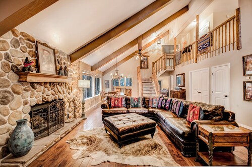 Eagle Creek Retreat by Ruidoso Vacation Rentals