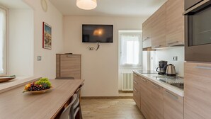 Uklassifisert bilde, 3 av 37, knapp