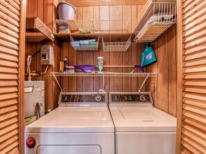 Studio (3 Bedrooms) | Property amenity - Mockingbird Cabin by Ruidoso Vacation Rentals (Ruidoso Downs)