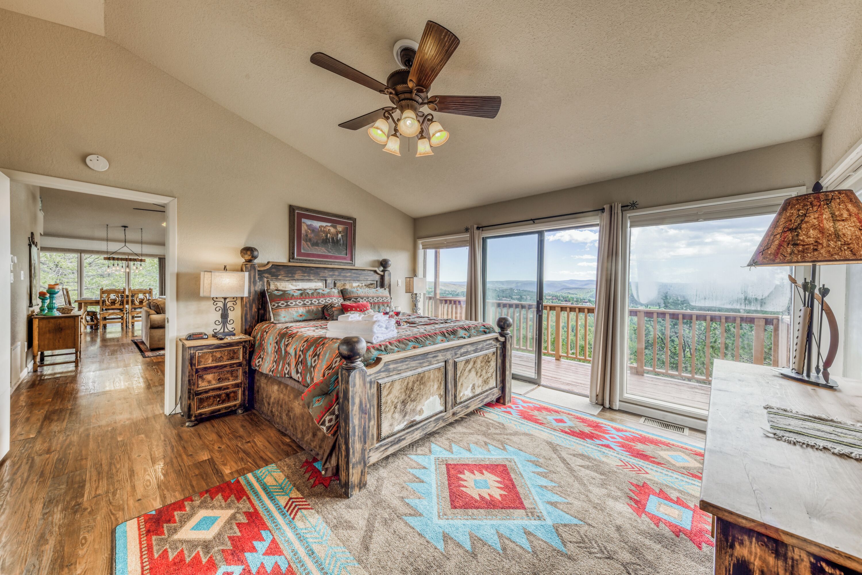 Studio (3 Bedrooms) | Property amenity