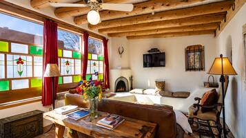 Rumah (2 Bedrooms) | Bagian depan properti