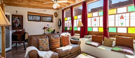 House (2 Bedrooms) | Property amenity