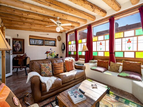 La Vida Buena by Kokopelli Property Management