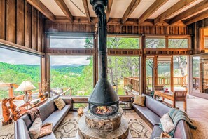 Studio (2 Bedrooms) | Ausstattung der Unterkunft