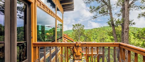 Studio (2 Bedrooms) | Property amenity