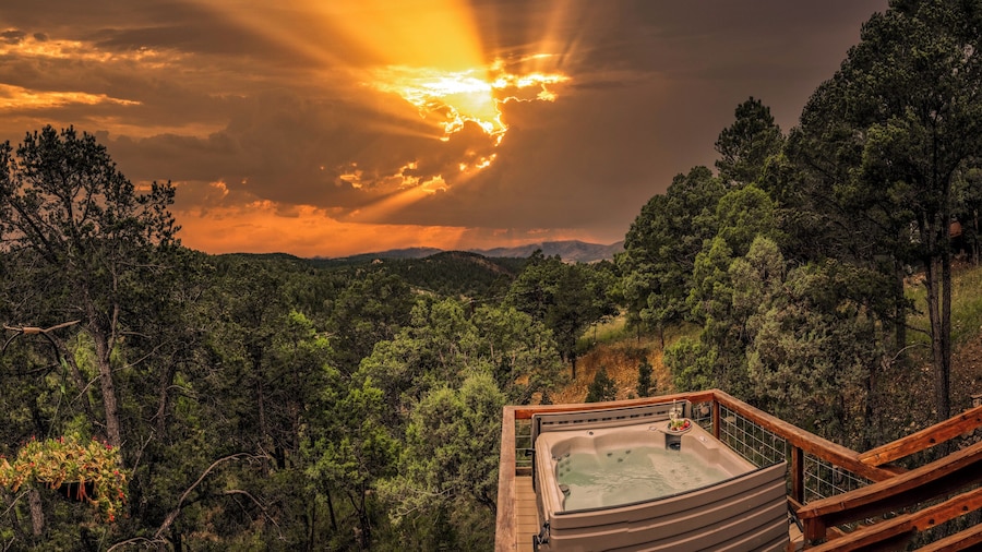 Neeley Mountain House