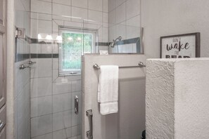 Estúdio (3 Bedrooms) | Comodidades da propriedade