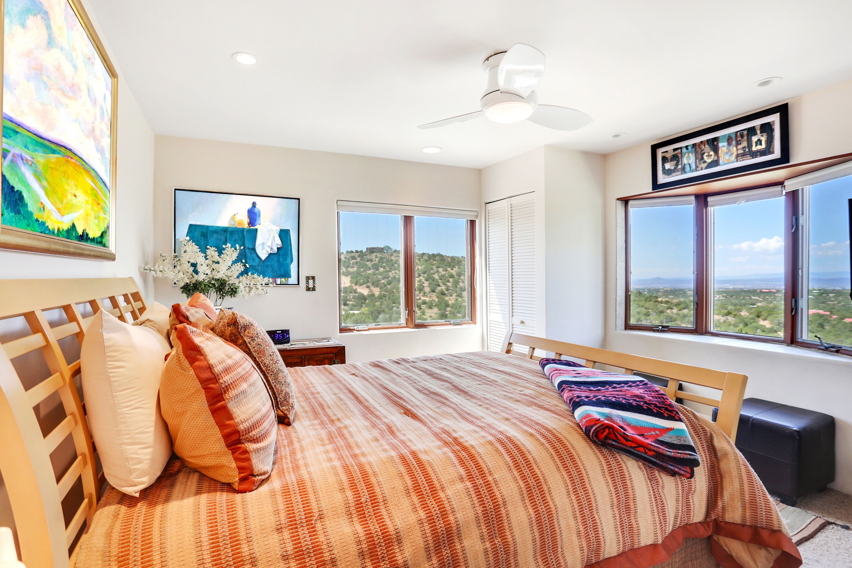 Casa, 3 habitaciones | 3 habitaciones, decoración personalizada y muebles diferentes 