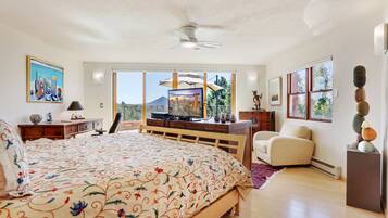 House, 3 Bedrooms | 3 bedrooms, individually decorated, individually furnished, free WiFi