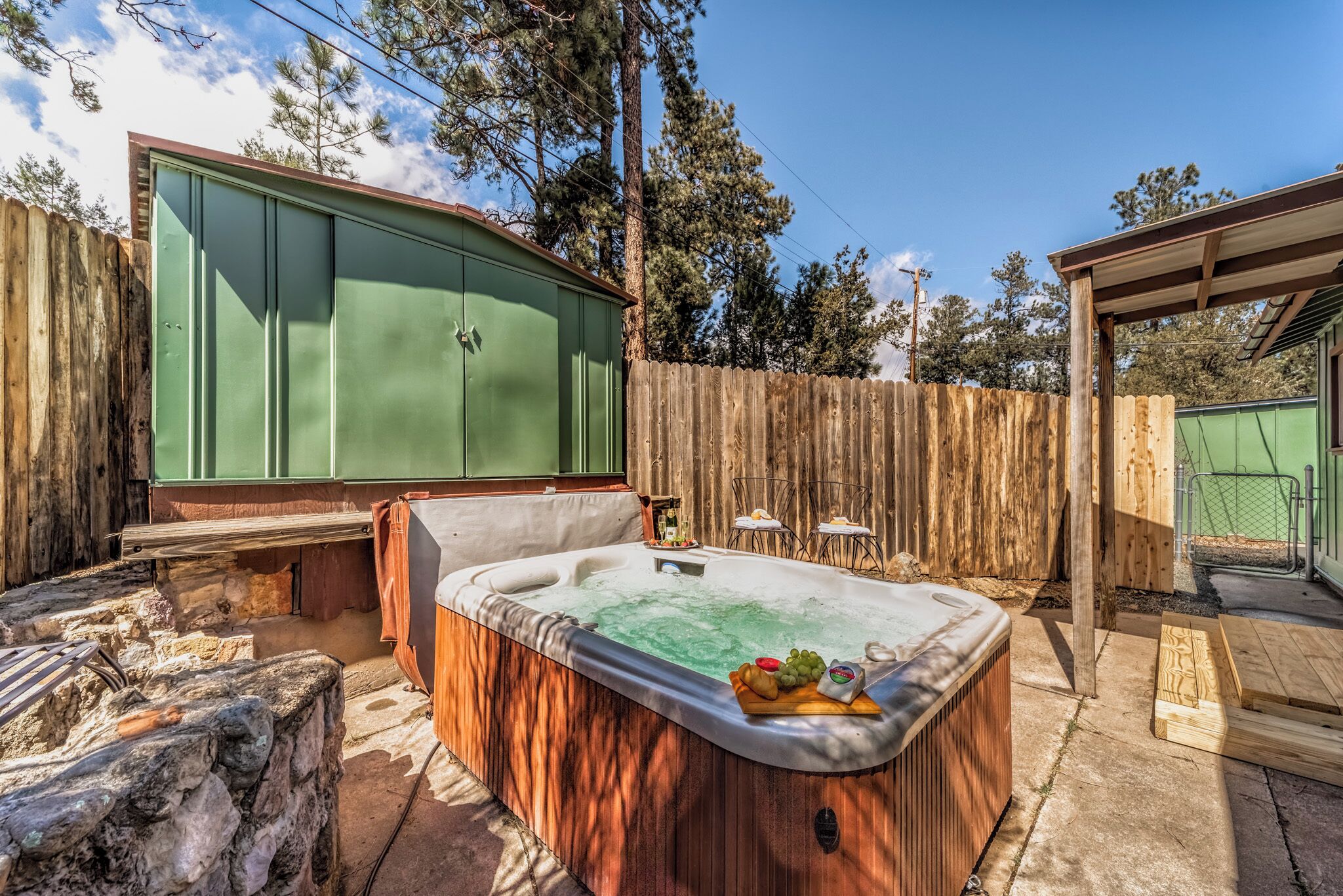 開放式客房 (3 Bedrooms) | 住宿設施服務