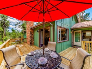 Studio (3 Bedrooms) | Property amenity