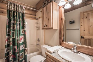 Studio (3 Bedrooms) | Équipement de l’hébergement