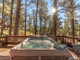 Studio (2 Bedrooms) | Property amenity