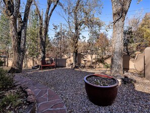 House (2 Bedrooms) | Property amenity