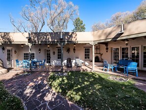 House (2 Bedrooms) | Property amenity - Western Cowboy by Kokopelli Property Management (Santa Fe)