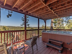 Studio (4 Bedrooms) | Property amenity