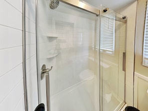 Estudio (4 Bedrooms) | Servicio de la propiedad