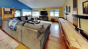 House (4 Bedrooms) | Property amenity